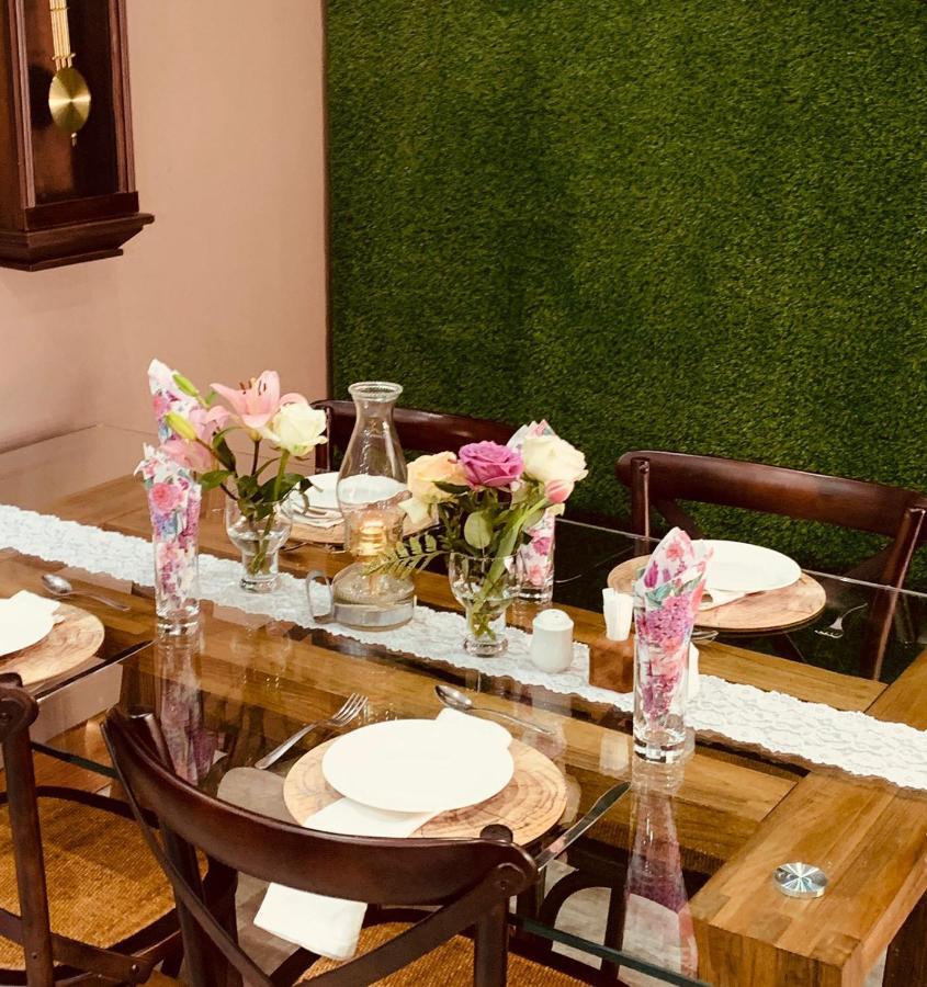 Diamond Rose Bed & Breakfast 4*